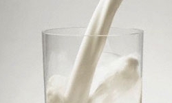 مصرف شیر در کشور ما از متوسط جهانی پایین‌تر است