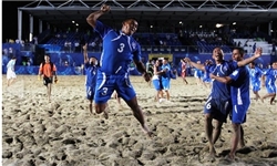 پایان رقابت‌های فوتبال ساحلی نوجوانان کشور/ کوثر اردکان قهرمان کشور شد