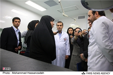 بازدید وحید دستجردی وزیر بهداشت از بخش های جدید بیمارستان شهید رجایی