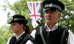 لندن در آستانه "جشن ملکه" برای حکومت نظامی آماده می‌شود
