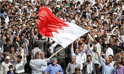 اعتراض نمازگزاران تهرانی به "برخورد وحشیانه" آل‌خلیفه با مردم مظلوم بحرین