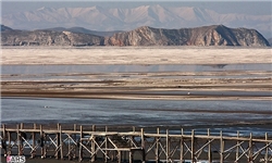 برداشت از منابع زیرزمینی پیرامون دریاچه ارومیه محدود شود