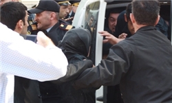 باکو در بهار بیداری اسلامی ممنوعیت حجاب اسلامی را لغو کند