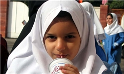 شیر در 4200 مدرسه اصفهان توزیع شد