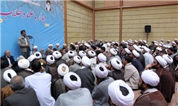 در جلسه احمدی‌نژاد با طلاب و روحانیون همدانی چه گذشت