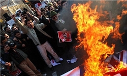 قطع رابطه با انگلیس خواسته آحاد ملت ایران است 
