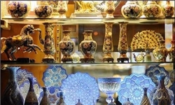 نمایش آثار عتیقه موزه آستان قدس در سطح شهر مقدس  مشهد