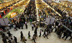 هفتمین نمایشگاه بزرگ کتاب لرستان در 185 غرفه برپا شد