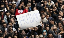 مردم تونس دخالت‌های آمریکا و قطر در کشورشان را محکوم کردند