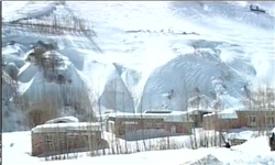سرما در کوهستان‌های مازندران می‌تازد/مشکلات اولیه مردم هنوز رفع نشد