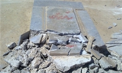 مزار نخستین شهید پایتخت مقاومت ایران سنگ ندارد