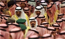 معارض سعودی:آل‌سعود روزهای سیاهی پیش رو دارد