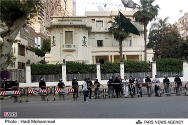 استقرار نیروهای امنیتی مصری اطراف سفارت عربستان در قاهره