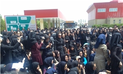 دانشجویان دانشگاه تفرش دست به اعتراض زدند