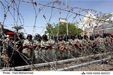 ادامه تحصن مصری‌ها علیه شورای نظامی