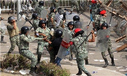 یک کشته و 297 زخمی در درگیری‌ها قاهره/ اعلام منع آمد‌وشد در منطقه "العباسیه"