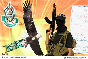 تمرین نظامی گردان های ناصر صلاح الدین در حمایت از اسرای فلسطینی که اعتصاب غذا کرده‌اند