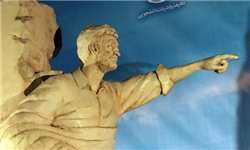 نصب تندیس سرداران شهید در مبادی ورودی شهرها