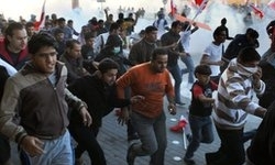 تهدید مردم بحرین به سرکوب توسط نیروهای آل‌خلیفه