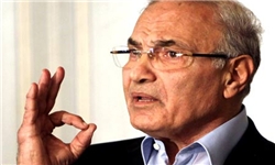 احمد شفیق: هیچ احضاریه‌ای از دادگاه دریافت نکرده‌ام/ فعلا به مصر باز نمی‌گردم