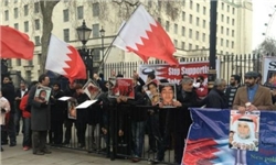 اعتراض به دعوت "دیکتاتور بحرین" برای حضور در جشن ملکه انگلیس
