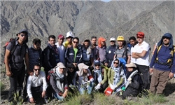 کوهنوردان اصفهانی کوفه تا کربلا را با پای پیاده طی می‌کنند