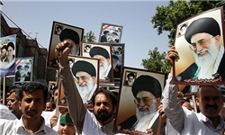 مردم ایران با اتحاد و توجه به فرامین رهبری پیروز هستند