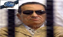 ساعت مچی 25 هزار دلاری حسنی مبارک در دادگاه+عکس