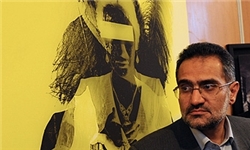 وزیر ارشاد از نمایشگاه فروش آثار هنری در اهواز بازدید کرد