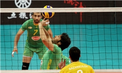 والیبالیست‌های جوان قم مغلوب تهران شدند