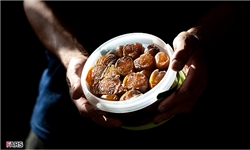 650 روزه‌دار در طرح سفره‌های آسمانی چرام اطعام شدند