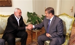 هنیه: دیدار با مرسی "تاریخی" بود/امیدوارم ملت فلسطین نتایج این دیدار را شاهد باشند