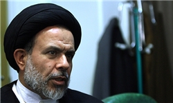 برای حمایت از احمدی‌نژاد در سال 84 عذرخواهی می‌کنم / هاشمی بازیگردانی می‌کند
