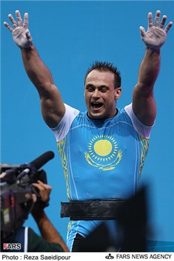 رقابت‌های دسته 94 کیلوگرمی وزنه‌برداری المپیک لندن 2012