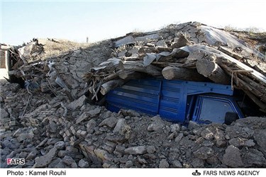 آثار زلزله در روستای زغن آباد ورزقان
