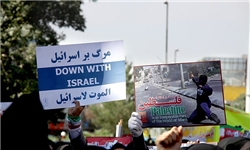 برپایی نمایشگاه عکس با موضوع بیداری اسلامی در مسیر راهپیمایی