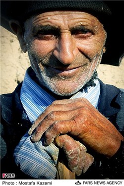 پرتره یک پیرمرد در کوات «قدیمی ترین روستای مازندران »