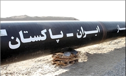 امضای توافقنامه خط لوله گاز ایران-پاکستان به ۱۰ روز دیگر موکول شد