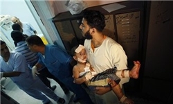 کودک شیرخواره قربانی حملات جنگنده‌های رژیم صهیونیستی به شرق غزه