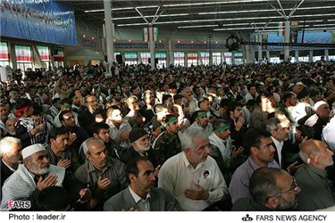 دیدار هزاران نفر از بسیجیان استان خراسان شمالی با مقام معظم رهبری