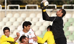 مشکلی با آمدن احمدی به سپاهان ندارم/ جام حذفی را جدی می‌گیریم