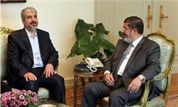 دیدار مشعل و مرسی/ تاکید حماس بر شروط خود برای برقراری آتش‌بس