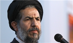 ایران رتبه 12 ذخائر ارزی را دارد / کاهش ارزش پول ملی سیاسی است