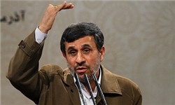 پاسخ احمدی‌نژاد به مخالفانش/‌ضعیف‌تر از آن هستید که بتوانید شرایط را تغییر دهید