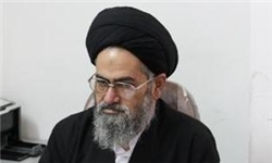 معیار هر ایرانی باید اسلام، قانون اساسی و منویات رهبری باشد