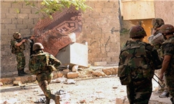 نبرد سنگین ارتش سوریه با تروریست‌ها در باغ‌های اطراف حمص
