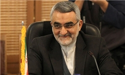 ایران اهل فرار از معرکه نیست / مذاکرات هسته‌ای راهی برای اقناع افکار عمومی