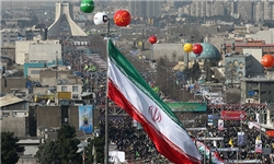 احساس خطر دشمنان انقلاب با حرکت خروشان مردم ایران