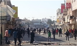 اخراج بیش از ۳هزار کارگر بحرینی به جرم شرکت در تظاهرات/طرح گفت‌وگوی آل خلیفه «عوام‌فریبی» است