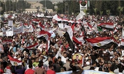 تظاهرات ۳۰ ژوئن آغاز شد/ اولین تصاویر از معترضان در التحریر+فیلم